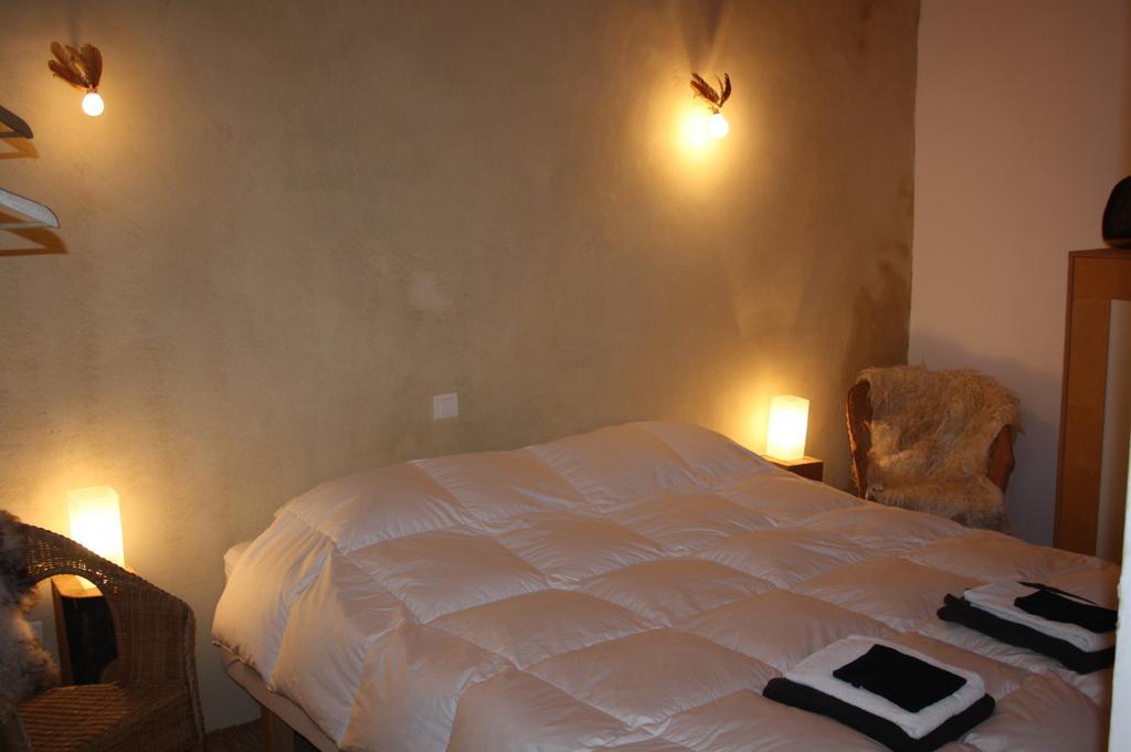 Hôtel Mas La Donzelenche à Vialas Chambre photo